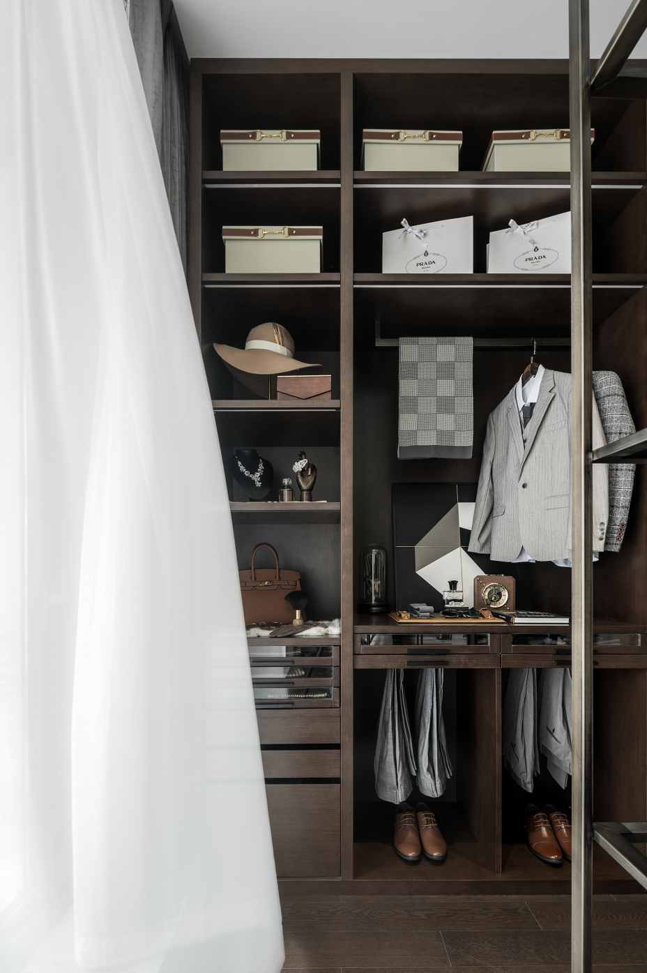 新中式風格室內家裝案例效果圖-衣柜 新中式風格室內家裝案例效果圖-衣柜