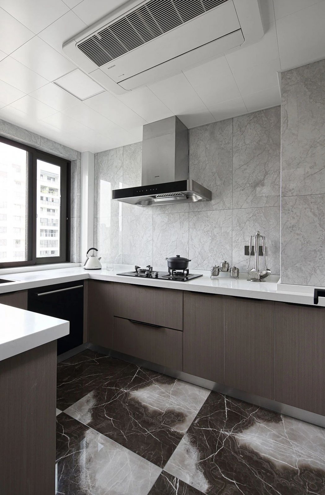 現(xiàn)代簡(jiǎn)約風(fēng)格室內(nèi)設(shè)計(jì)家裝案例-廚房 現(xiàn)代簡(jiǎn)約風(fēng)格室內(nèi)設(shè)計(jì)家裝案例-廚房