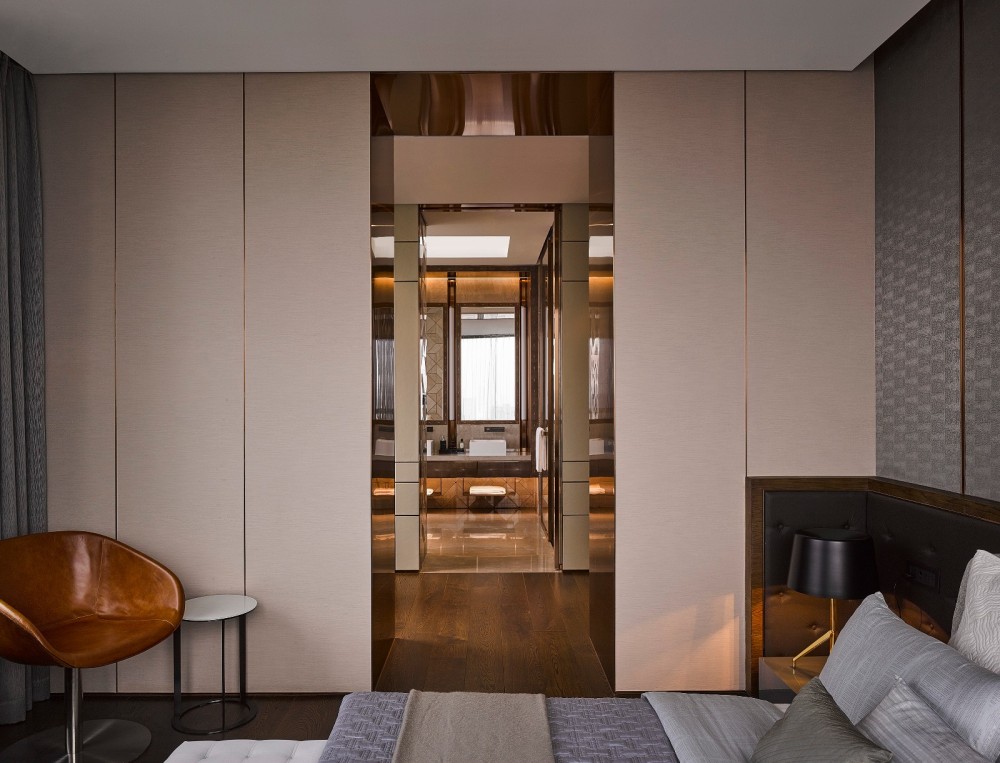 古典輕奢混搭風(fēng)格室內(nèi)設(shè)計(jì)家裝案例-主臥 古典輕奢混搭風(fēng)格室內(nèi)設(shè)計(jì)家裝案例-主臥