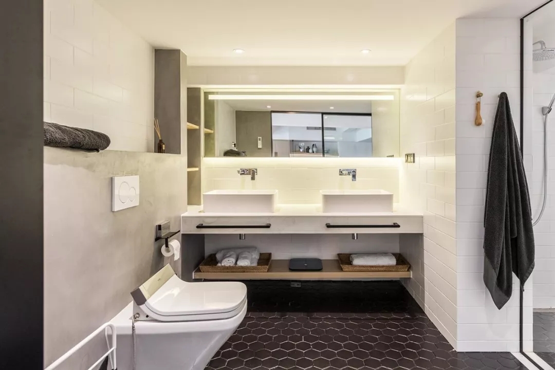 裝修公司現代輕奢風格復式裝修效果圖-衛生間 裝修公司現代輕奢風格復式裝修效果圖-衛生間