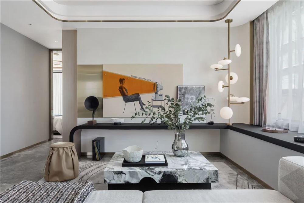 湛江市西粵京基城三期輕奢風格四居室裝修案例