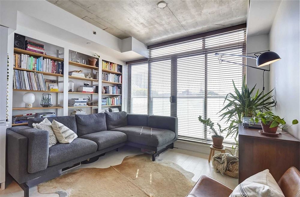 惠州市五礦哈施塔特別墅現代簡約風格三居室裝修案例