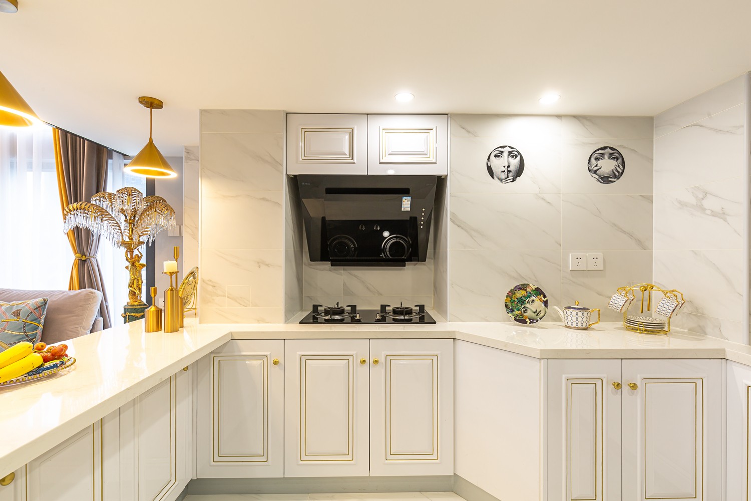 輕奢高級灰風(fēng)格家裝設(shè)計(jì)室內(nèi)裝修效果圖-廚房 輕奢高級灰風(fēng)格家裝設(shè)計(jì)室內(nèi)裝修效果圖-廚房