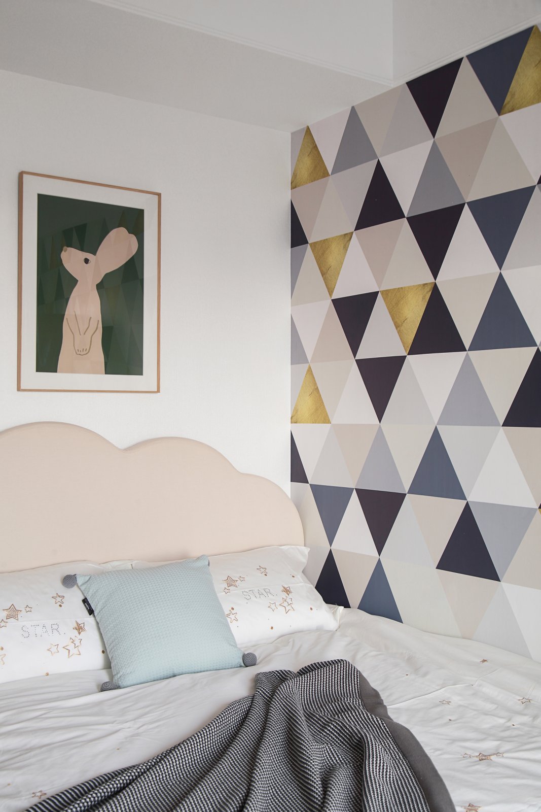 裝修案例輕奢風格室內裝修效果圖-次臥 裝修案例輕奢風格室內裝修效果圖-次臥