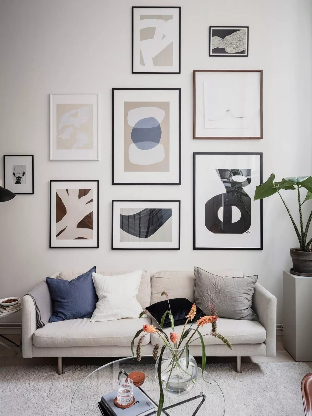 廣州裝修公司現代簡約風格公寓裝修效果圖-客廳沙發 廣州裝修公司現代簡約風格公寓裝修效果圖-客廳沙發