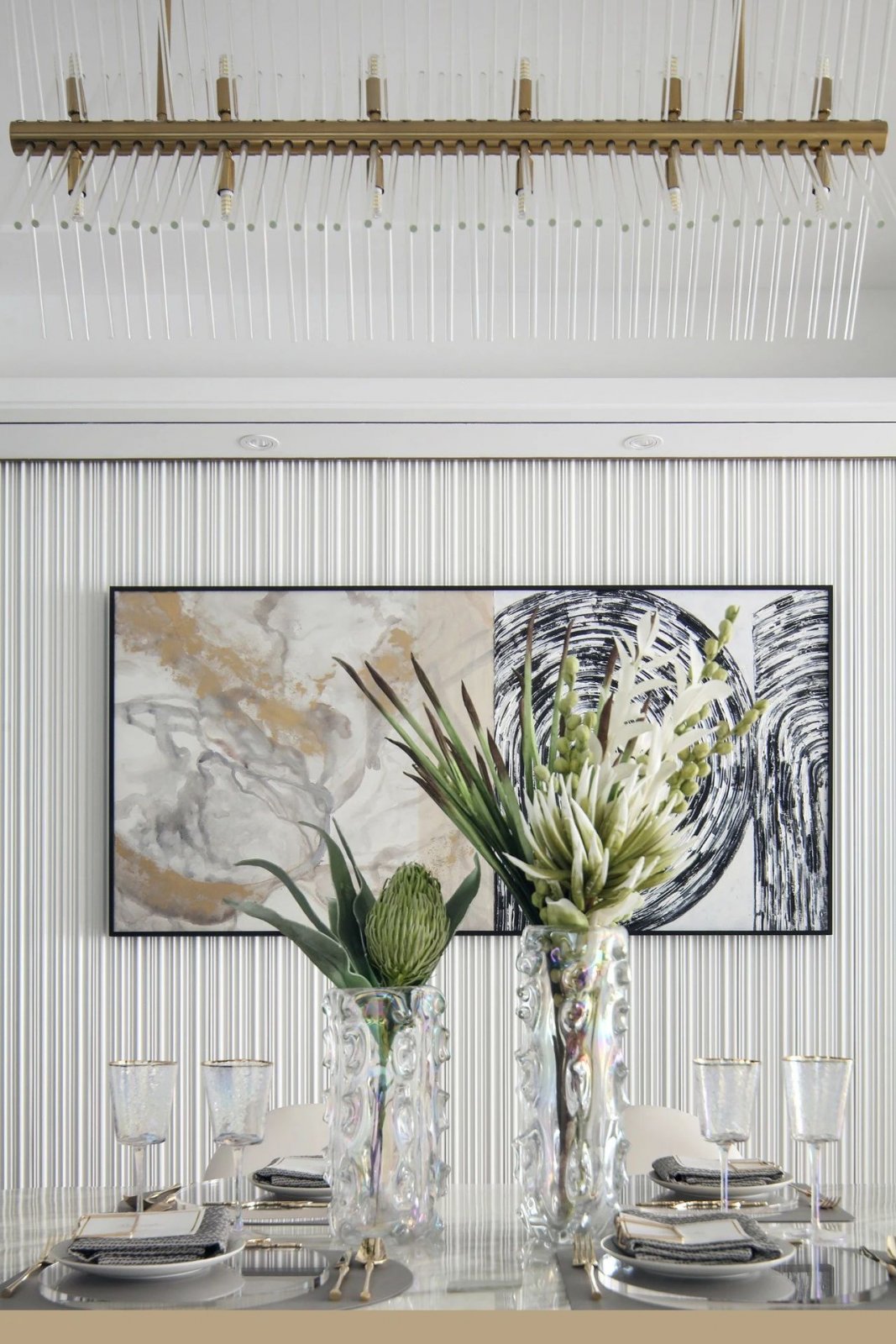 現(xiàn)代簡(jiǎn)約風(fēng)格室內(nèi)設(shè)計(jì)家裝案例-餐廳餐桌 現(xiàn)代簡(jiǎn)約風(fēng)格室內(nèi)設(shè)計(jì)家裝案例-餐廳餐桌