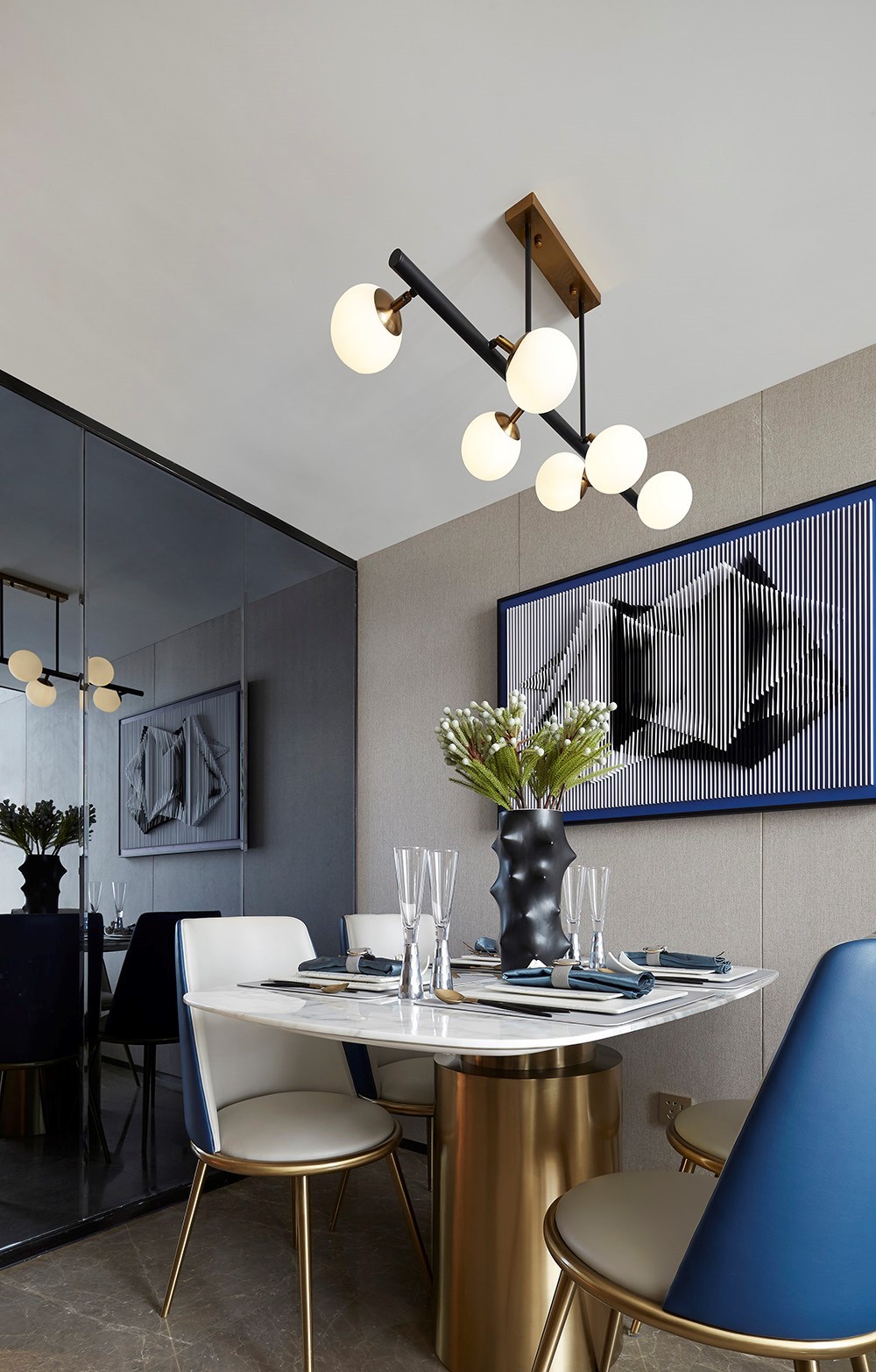 現代前衛風格室內家裝案例效果圖-餐廳 現代前衛風格室內家裝案例效果圖-餐廳