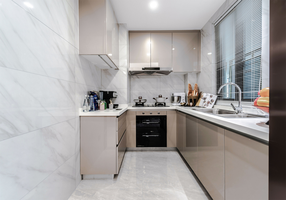 摩登輕奢風(fēng)格室內(nèi)家裝案例效果圖-廚房 摩登輕奢風(fēng)格室內(nèi)家裝案例效果圖-廚房