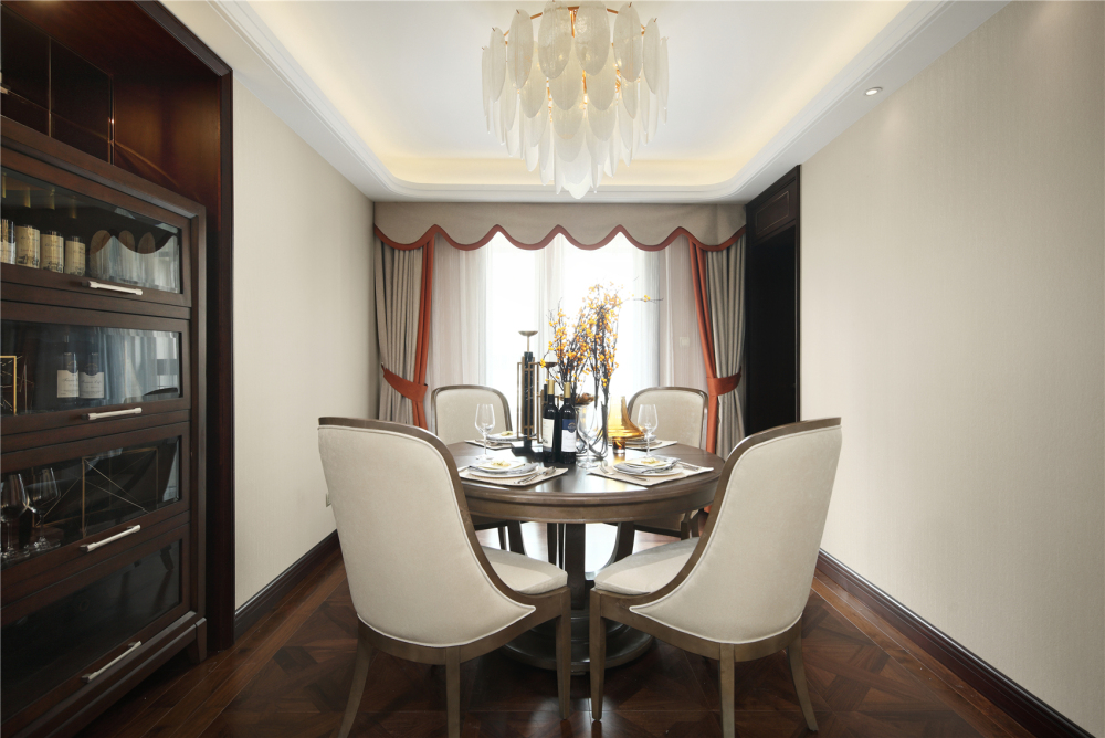 輕奢風格室內家裝案例效果圖-餐廳 輕奢風格室內家裝案例效果圖-餐廳