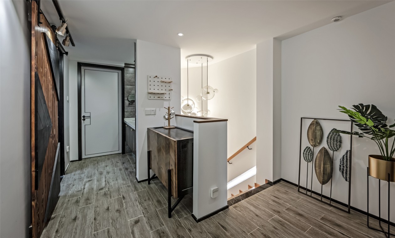 現(xiàn)代前衛(wèi)風(fēng)格室內(nèi)設(shè)計家裝案例-樓梯 現(xiàn)代前衛(wèi)風(fēng)格室內(nèi)設(shè)計家裝案例-樓梯