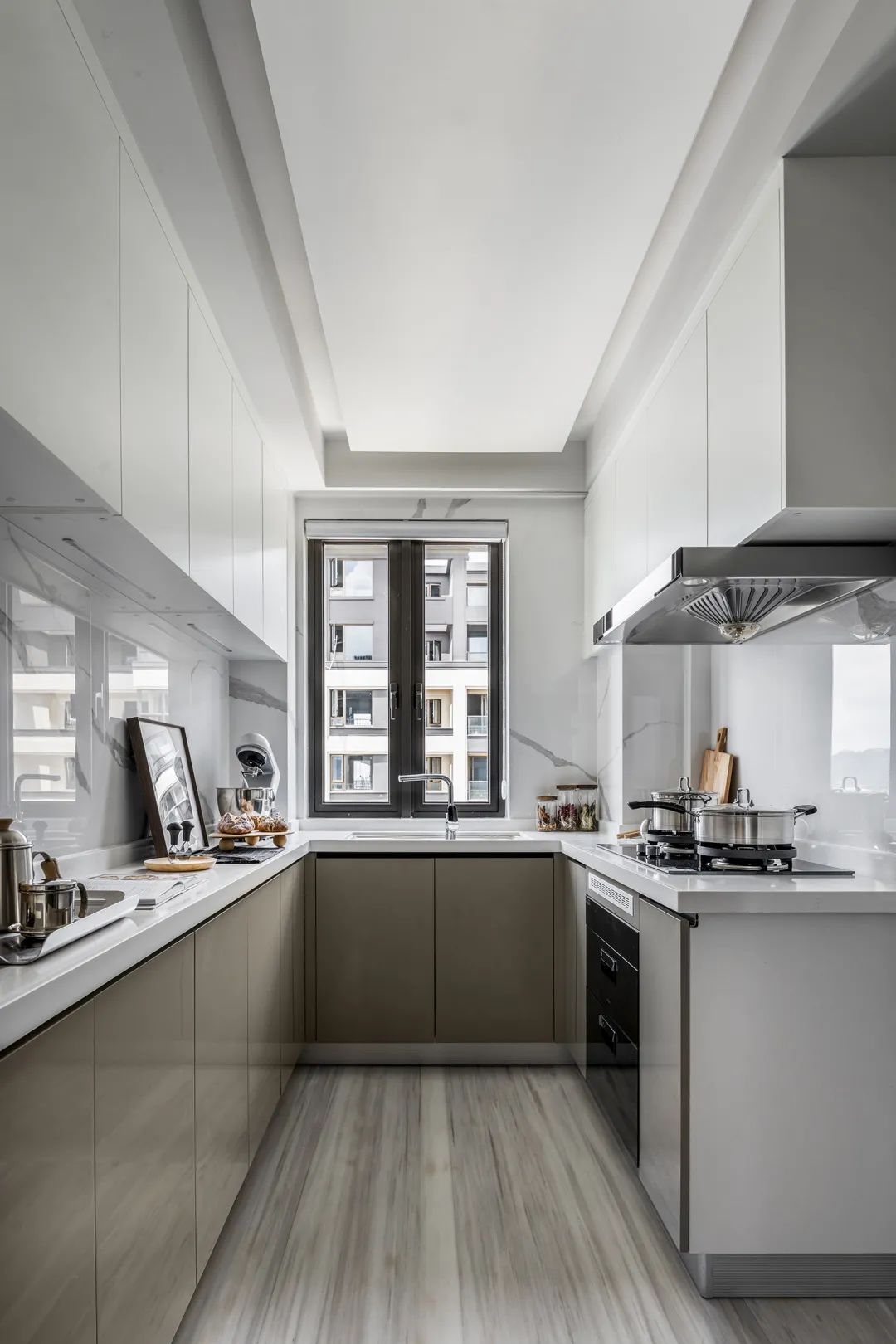 現(xiàn)代簡約風格室內(nèi)設計家裝案例-廚房 現(xiàn)代簡約風格室內(nèi)設計家裝案例-廚房