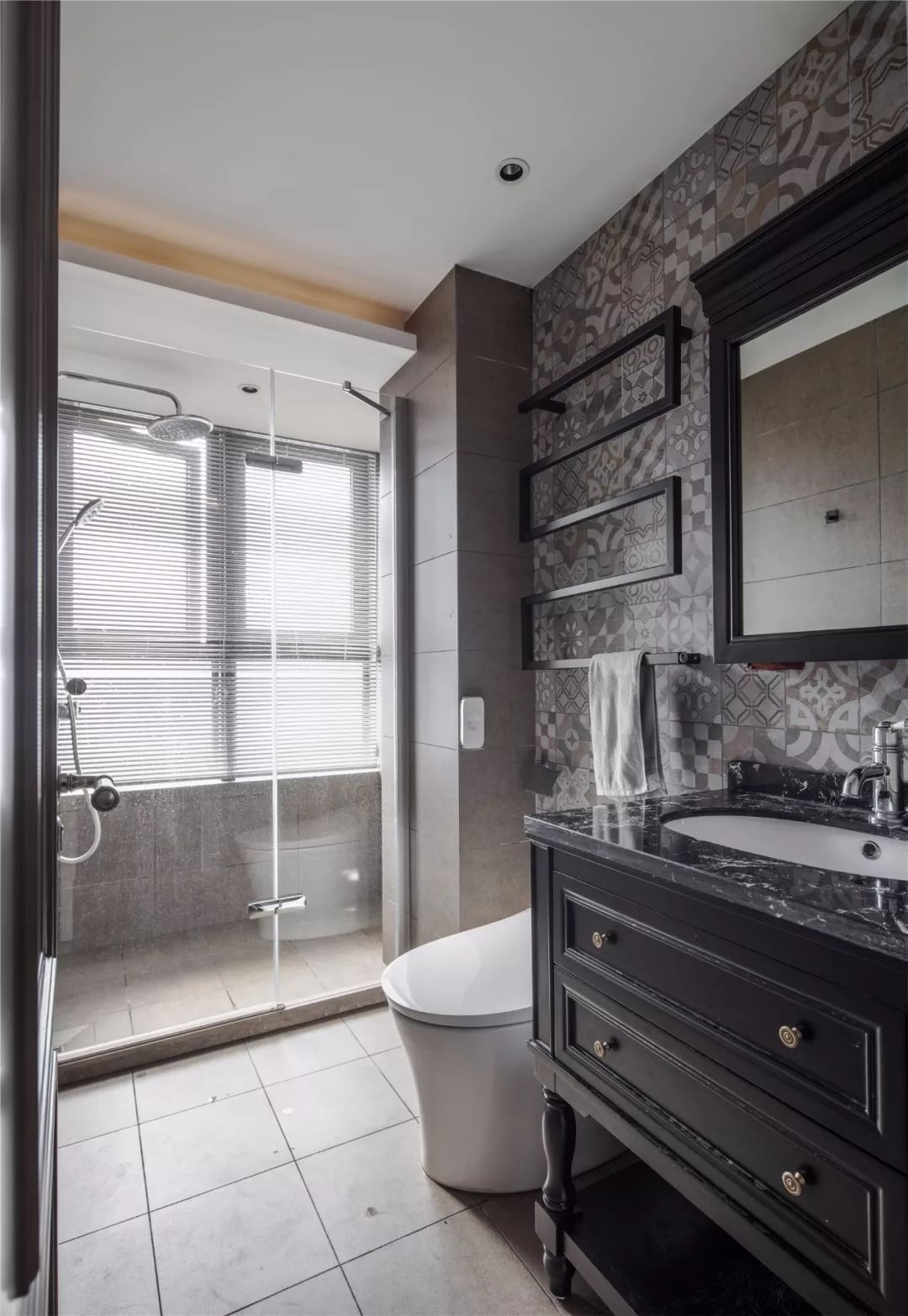 美式復古風格家裝設計室內裝修效果圖-衛生間 美式復古風格家裝設計室內裝修效果圖-衛生間