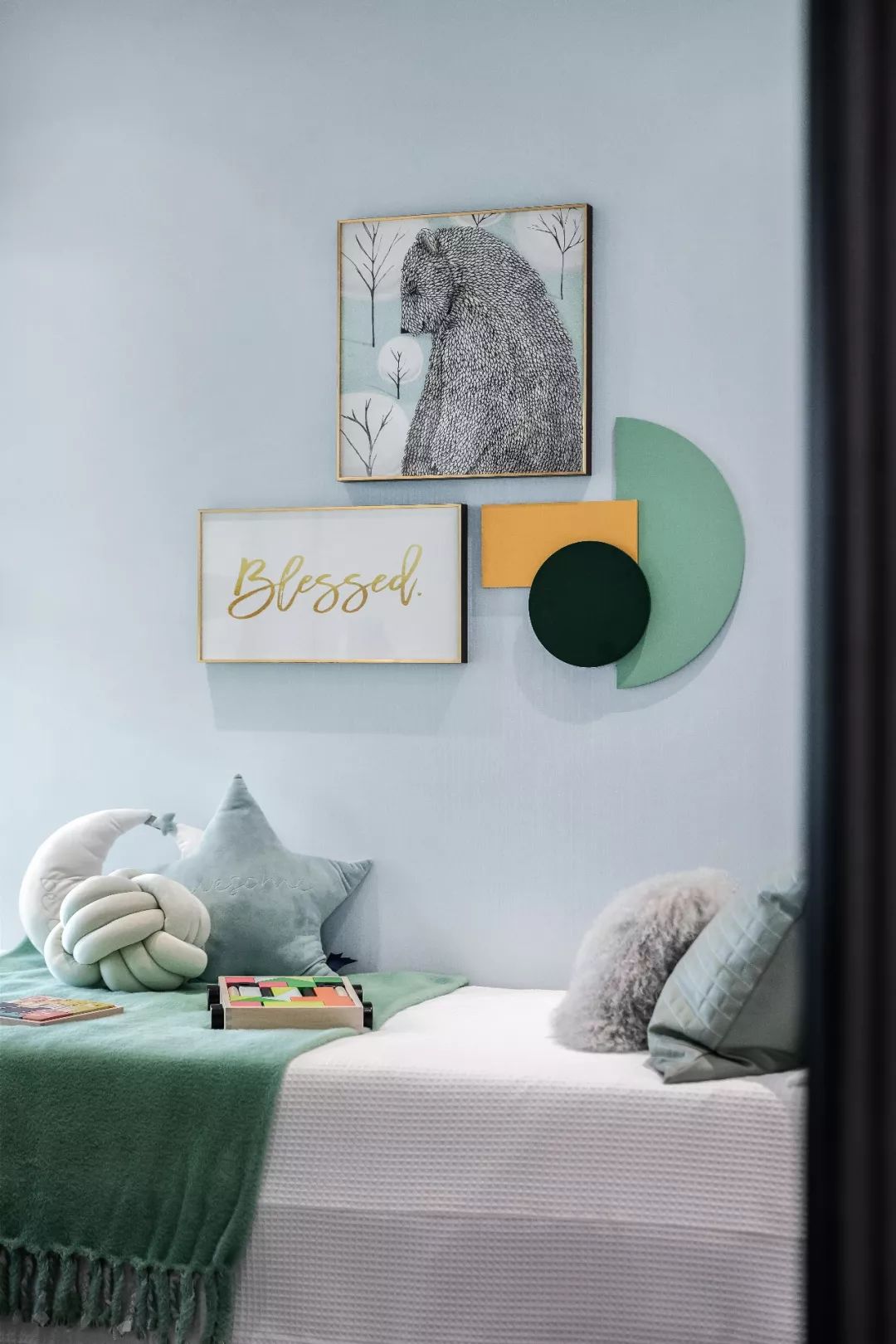 現(xiàn)代輕奢風格室內(nèi)設計家裝案例-兒童房 現(xiàn)代輕奢風格室內(nèi)設計家裝案例-兒童房