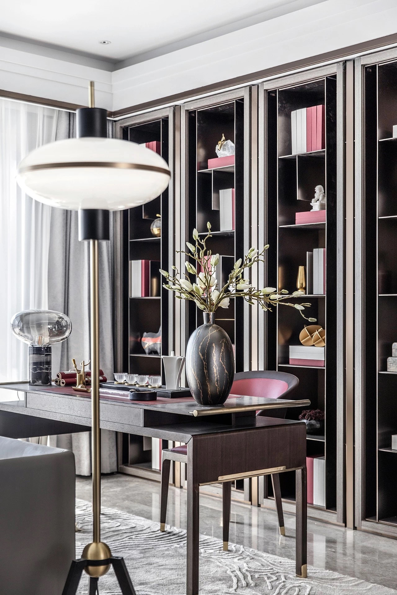 新中式風(fēng)格室內(nèi)家裝案例效果圖-書桌 新中式風(fēng)格室內(nèi)家裝案例效果圖-書桌